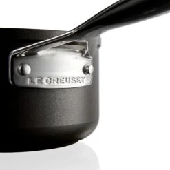 Le Creuset Hapjespan Les Forgées TNS - ø 24 Cm / 3.3 Liter - Standaard Anti-aanbaklaag 5 Le Creuset Hapjespan Les Forgées TNS - ø 24 Cm / 3.3 Liter - Standaard Anti-aanbaklaag -Keuken Kwaliteitswinkel 0630870273107