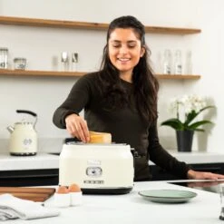 Westinghouse Retro Waterkoker + Broodrooster 2 Sleuven + Staafmixer - Wit 18 Westinghouse Retro Waterkoker + Broodrooster 2 Sleuven + Staafmixer - Wit -Keuken Kwaliteitswinkel 1200x1200 181