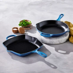 Le Creuset Grillpan Signature - Azure - 26 X 26 Cm - Geëmailleerde Anti-aanbaklaag 8 Le Creuset Grillpan Signature - Azure - 26 X 26 Cm - Geëmailleerde Anti-aanbaklaag -Keuken Kwaliteitswinkel 20183262200422 alt5