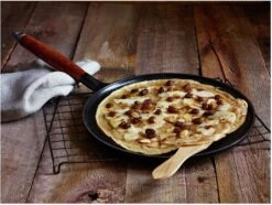 Staub Pannenkoekenpan - Zwart - ø 28 Cm - Geëmailleerde Anti-aanbaklaag -Keuken Kwaliteitswinkel 750039974