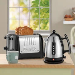 Dualit Broodrooster Lite - 4 Sleuven - Black - D46225 -Keuken Kwaliteitswinkel 85957 lite jug kettle4 toaster 4 slot black lifestyle web