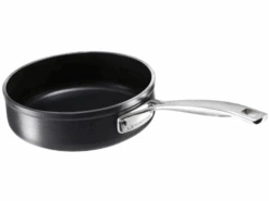 Le Creuset Hapjespan Les Forgées TNS - ø 24 Cm / 3.3 Liter - Standaard Anti-aanbaklaag