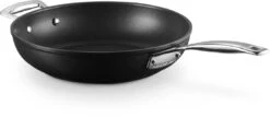 Le Creuset Sauteerpan Les Forgées TNS - ø 28 Cm / 3.2 Liter - Standaard Anti-aanbaklaag -Keuken Kwaliteitswinkel LC 20190328 ZS PS FS 51101280010202 005