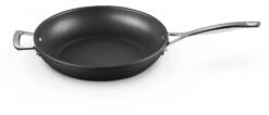 Le Creuset Sauteerpan Les Forgées TNS - ø 30 Cm / 3.7 Liter - Standaard Anti-aanbaklaag -Keuken Kwaliteitswinkel LC 20190624 ZS PS FS 51101300010202 002