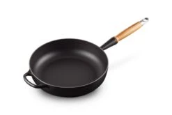 Le Creuset Hapjespan Signature - Mat Zwart - ø 28 Cm / 3.6 Liter- Geëmailleerde Anti-aanbaklaag -Keuken Kwaliteitswinkel LC 20210721 HL PS FS 20259280000422 002