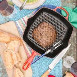 Le Creuset Grillpan Signature - Kersenrood - 26 X 26 Cm - Geëmailleerde Anti-aanbaklaag -Keuken Kwaliteitswinkel Le Creuset Cerise 4 750px
