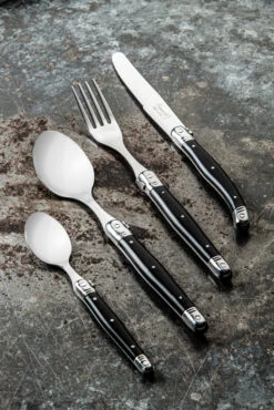 Laguiole Style De Vie Bestekset Premium Line - Zwart - 24 Delig / 6 Personen -Keuken Kwaliteitswinkel PrCouvZwart 1