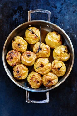 Le Creuset Hapjespan Met Deksel - Les Forgées TNS - ø 26 Cm / 2.7 Liter - Standaard Anti-aanbaklaag -Keuken Kwaliteitswinkel RS3762 FRJ 7422 lpr