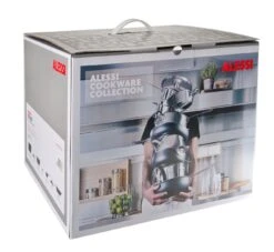 Alessi Pannenset Mami - SG100S7 - 4 Delige Set - Door Stefano Giovannoni 9 Alessi Pannenset Mami - SG100S7 - 4 Delige Set - Door Stefano Giovannoni -Keuken Kwaliteitswinkel SG100S7 01 alessi mami aanbieding verpakking