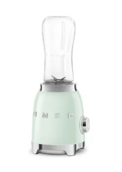 SMEG Smoothie Blender - Compact - Watergroen - 600 Ml - PBF01PGEU 13 SMEG Smoothie Blender - Compact - Watergroen - 600 Ml - PBF01PGEU -Keuken Kwaliteitswinkel WEB PBF01PGEU 5.jpg