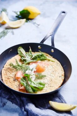 BK Koekenpan Black Steel - ø 30 Cm - Zonder Anti-aanbaklaag -Keuken Kwaliteitswinkel d4b730c2aba7568e69d988b9a634ec26a391e2ad BK BlackSteel Frypan 10inch Lifestyle 1 1