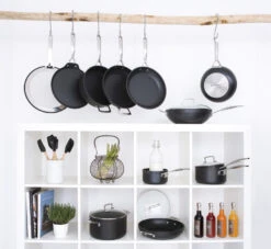 Le Creuset Steelpan - 2 Schenktuiten - Les Forgées TNS - ø 16 Cm / 1.6 Liter - Standaard Anti-aanbaklaag -Keuken Kwaliteitswinkel le creuset lesforgees collectie