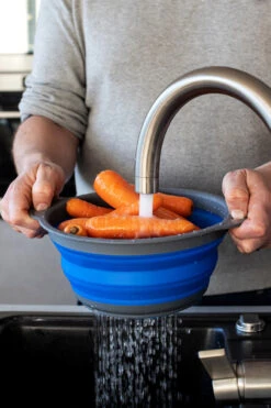 Colourworks Vergiet Blauw - ø 24 Cm -Keuken Kwaliteitswinkel vp7ngzwqwk1nvwberakb 12941